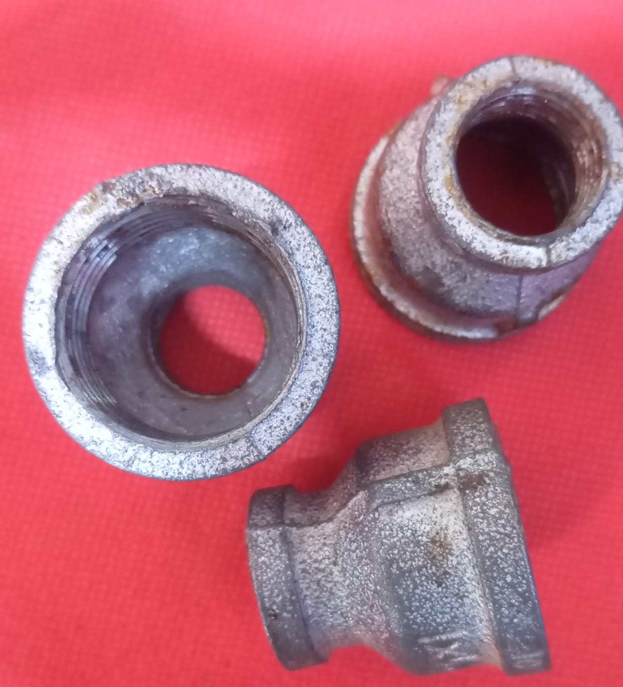 G I REDUCED SOCKET 1"*3/4